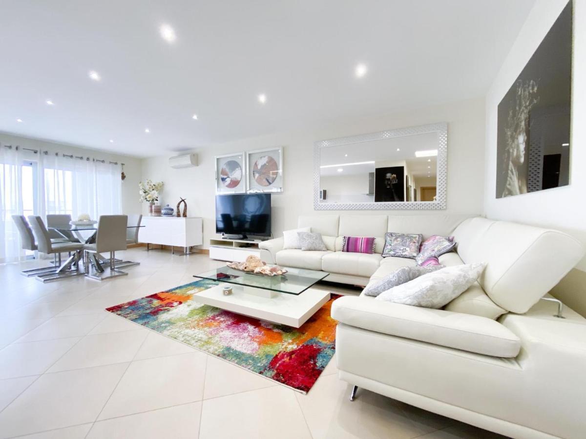 Luxury Condominium Apartment With Swimming Pool #1903 ラゴス エクステリア 写真