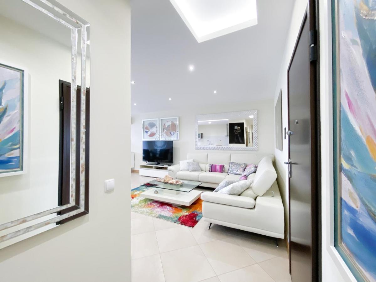Luxury Condominium Apartment With Swimming Pool #1903 ラゴス エクステリア 写真