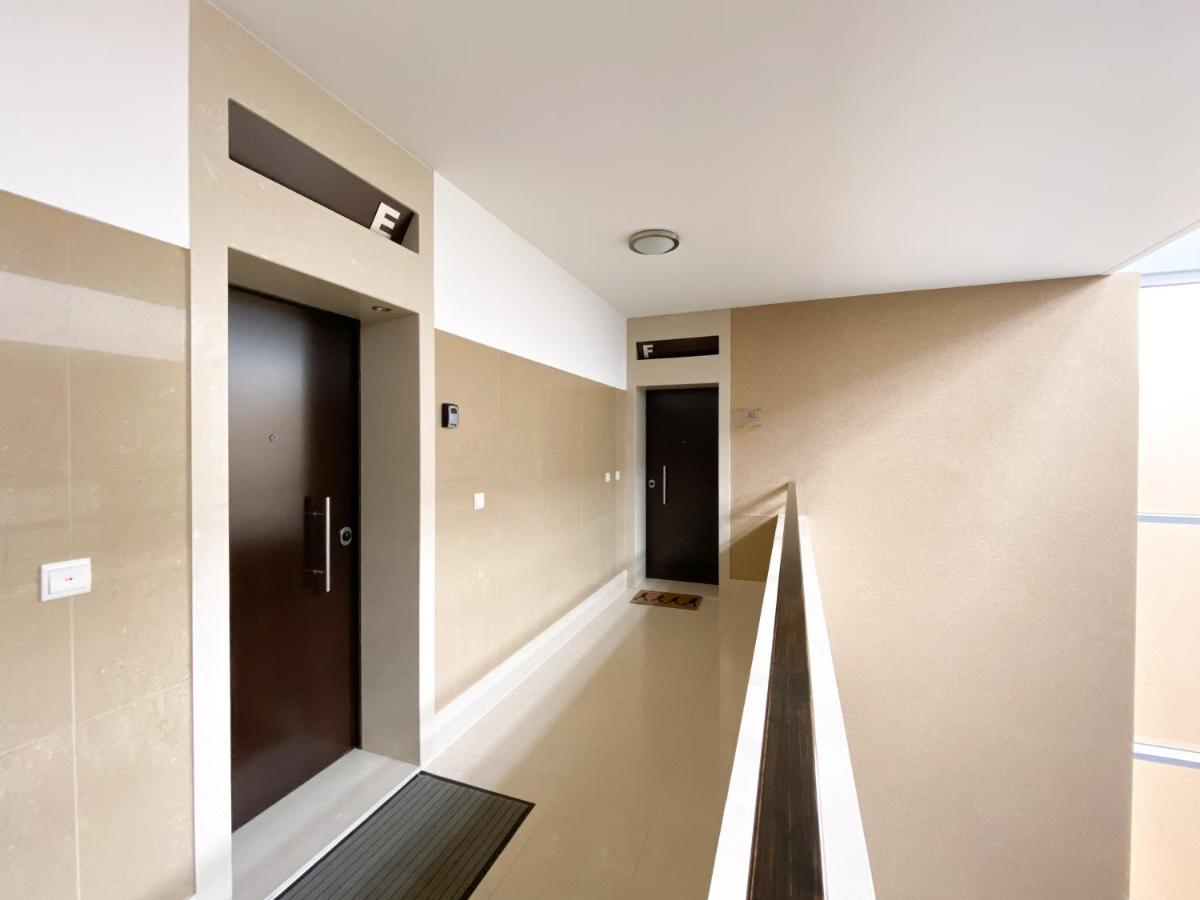 Luxury Condominium Apartment With Swimming Pool #1903 ラゴス エクステリア 写真