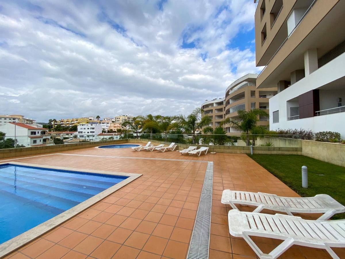Luxury Condominium Apartment With Swimming Pool #1903 ラゴス エクステリア 写真